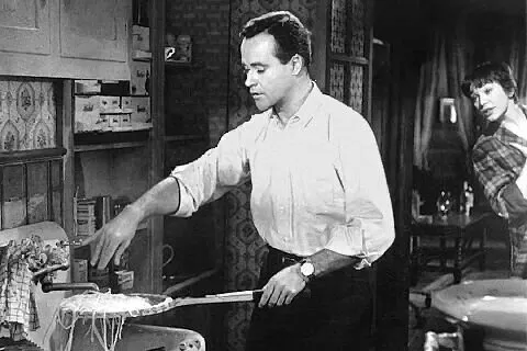 Кадр из фильма Квартира