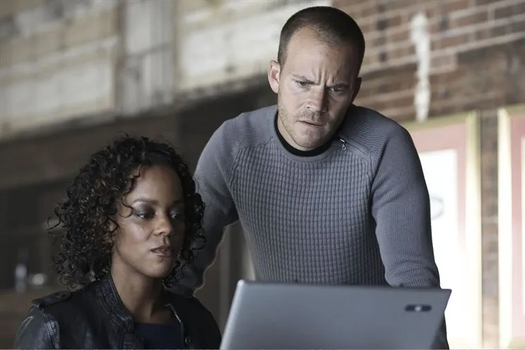 Кадр из фильма XIII: Заговор