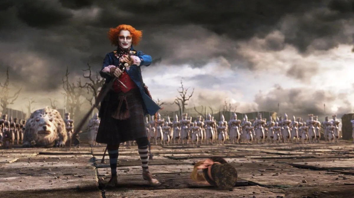 Кадр из фильма Алиса в Стране чудес