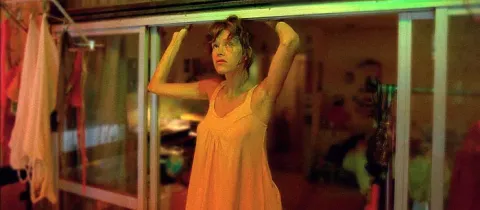 Кадр из фильма Вход в пустоту