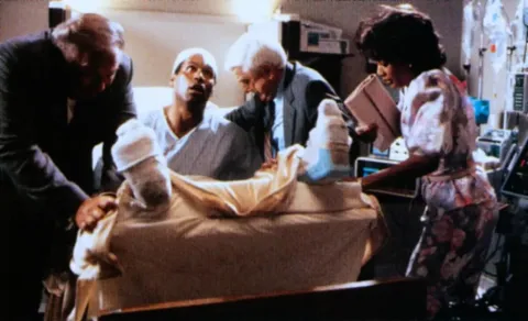 Кадр из фильма Голый пистолет