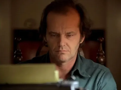 Кадр из фильма Сияние