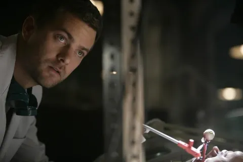 Кадр из фильма Грань