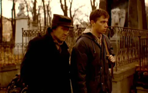 Кадр из фильма Брат