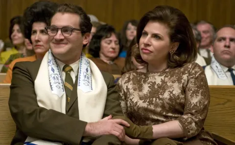 Кадр из фильма Серьёзный человек