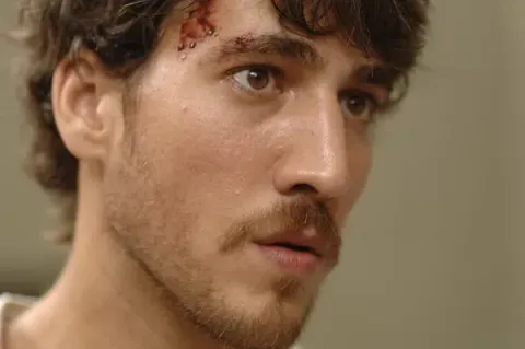 Кадр из фильма Камера 211