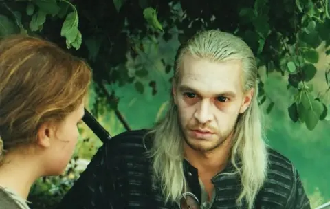 Кадр из фильма Ведьмак