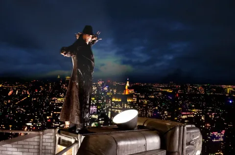 Кадр из фильма Ученик чародея