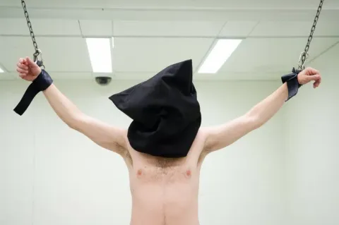 Кадр из фильма Немыслимое