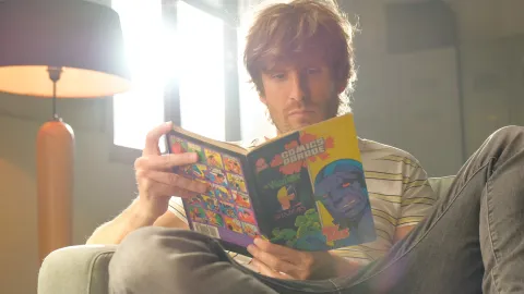 Кадр из фильма Суперчел