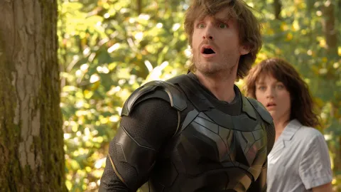 Кадр из фильма Суперчел