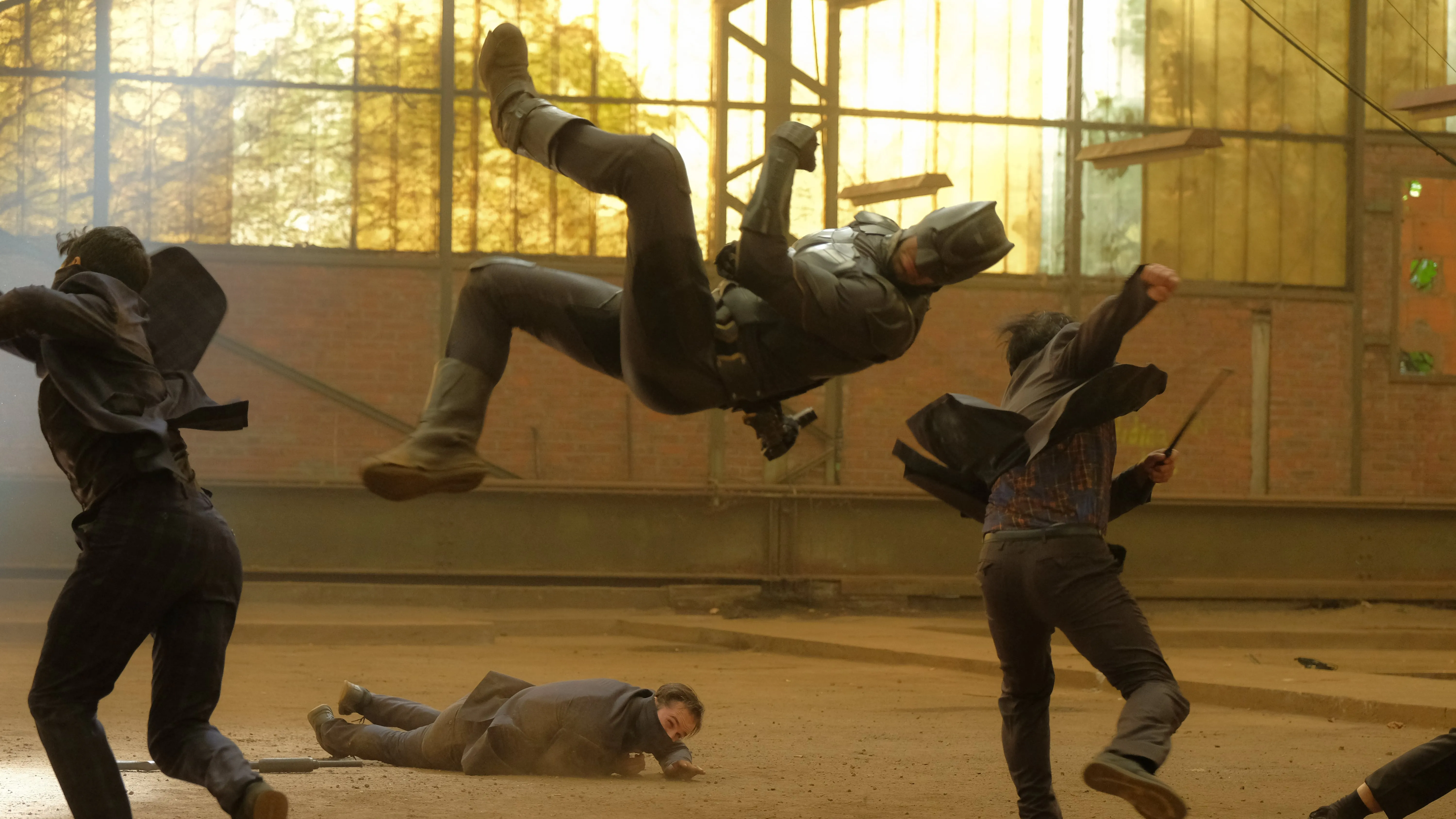 Кадр из фильма Суперчел