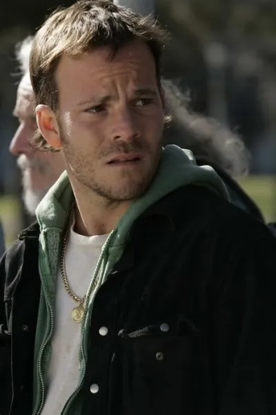 Кадр из фильма Калибр 45