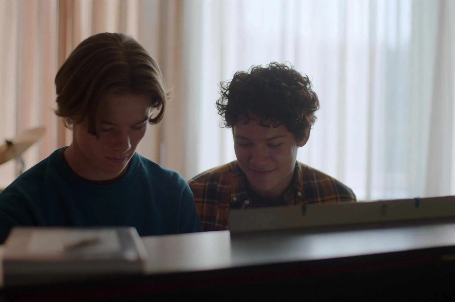 Кадр из фильма Молодые монархи