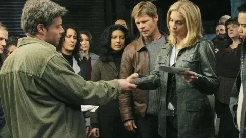 Кадр из фильма Vизитеры