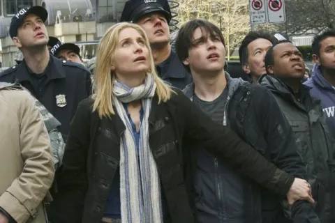 Кадр из фильма Vизитеры