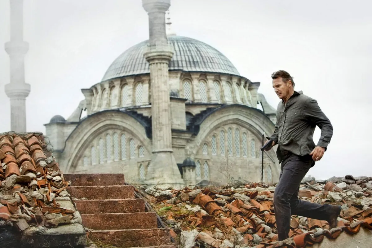 Кадр из фильма Заложница 2