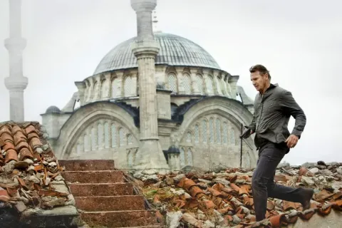 Кадр из фильма Заложница 2