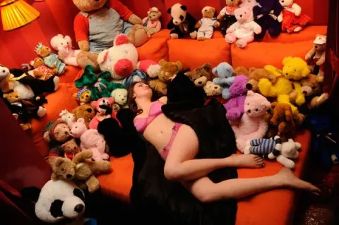 Кадр из фильма Двенадцать