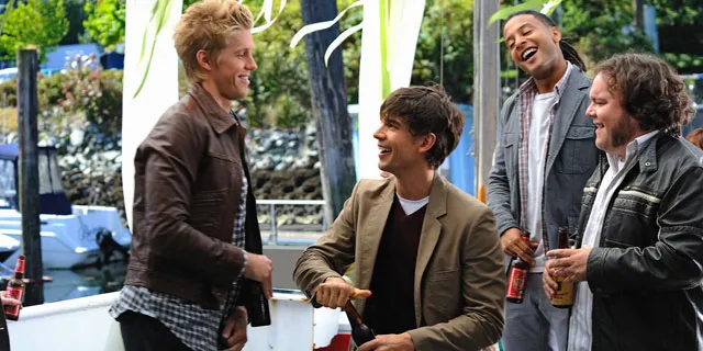 Кадр из фильма Остров Харпера