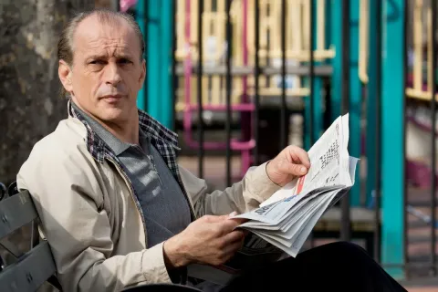 Кадр из фильма Области тьмы