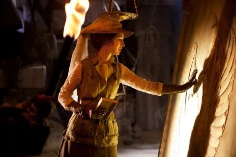 Кадр из фильма Необычайные приключения Адель