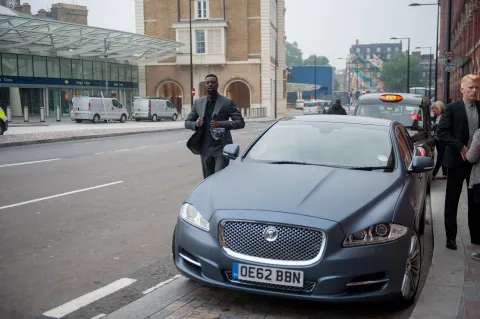 Кадр из фильма Легкие деньги