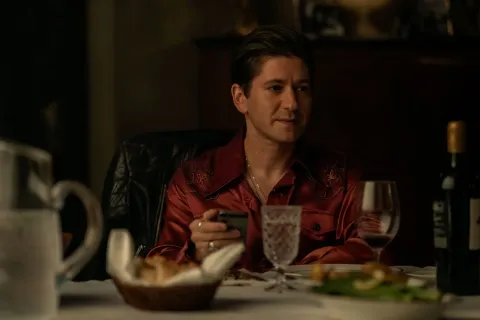 Кадр из фильма Пингвин