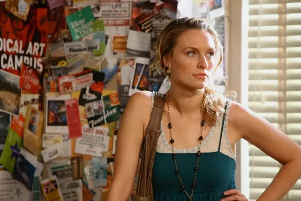 Кадр из фильма Кафе