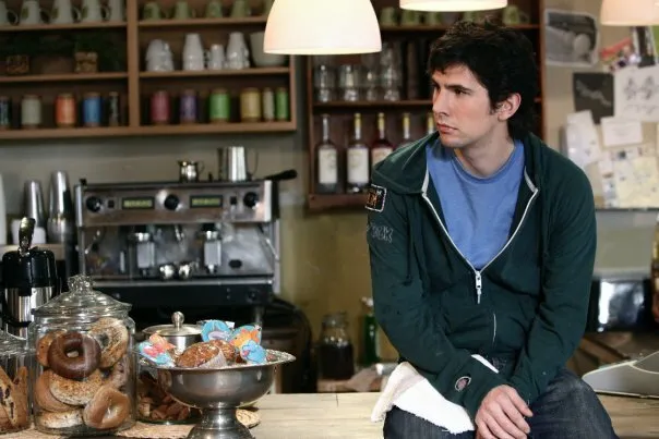 Кадр из фильма Кафе