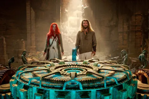 Кадр из фильма Аквамен