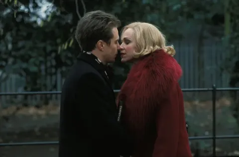 Кадр из фильма Джим с Пиккадилли