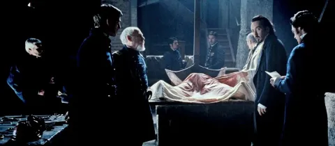 Кадр из фильма Ворон