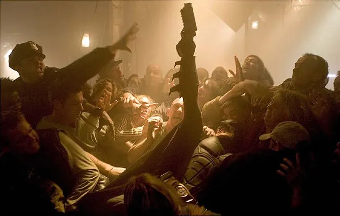 Кадр из фильма Бэтмен: Начало