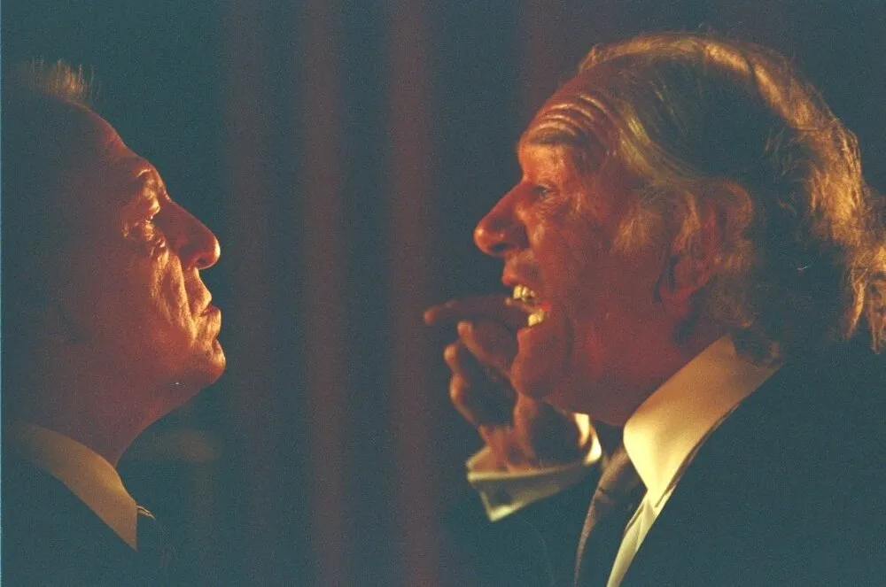 Кадр из фильма Слоеный торт