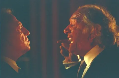 Кадр из фильма Слоеный торт