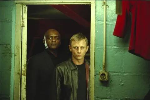 Кадр из фильма Слоеный торт