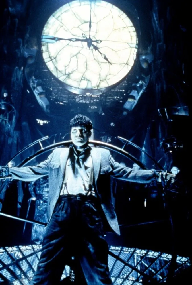 Кадр из фильма Тёмный город