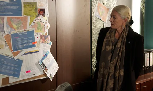 Кадр из фильма Стукачка