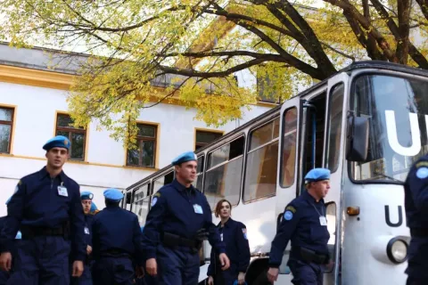 Кадр из фильма Стукачка