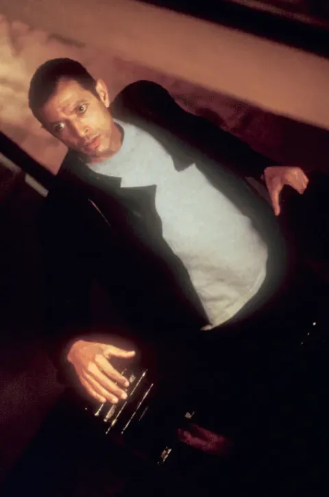 Кадр из фильма Во власти наваждения