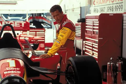 Кадр из фильма Гонщик