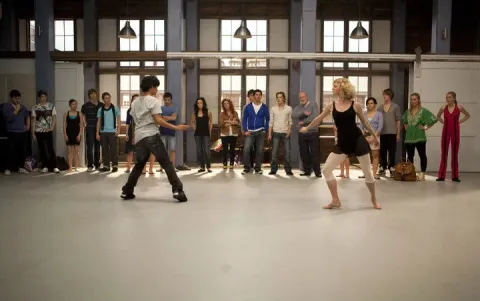 Кадр из фильма Танцевальная академия