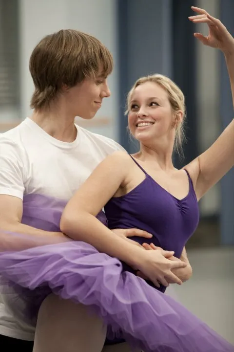 Кадр из фильма Танцевальная академия