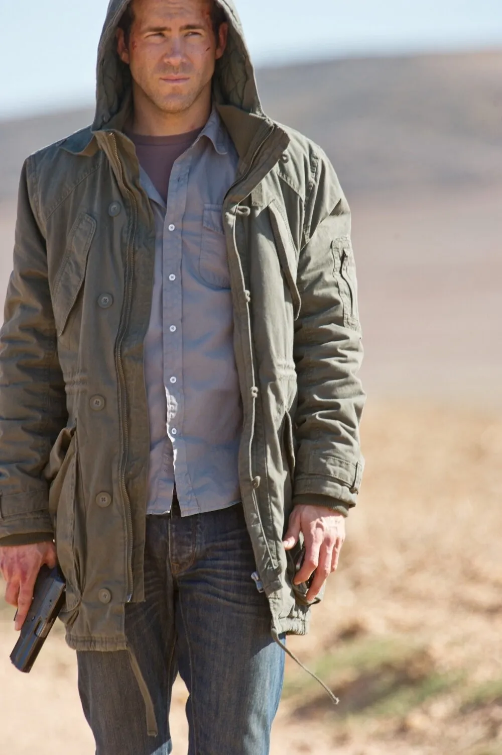 Кадр из фильма Код доступа «Кейптаун»