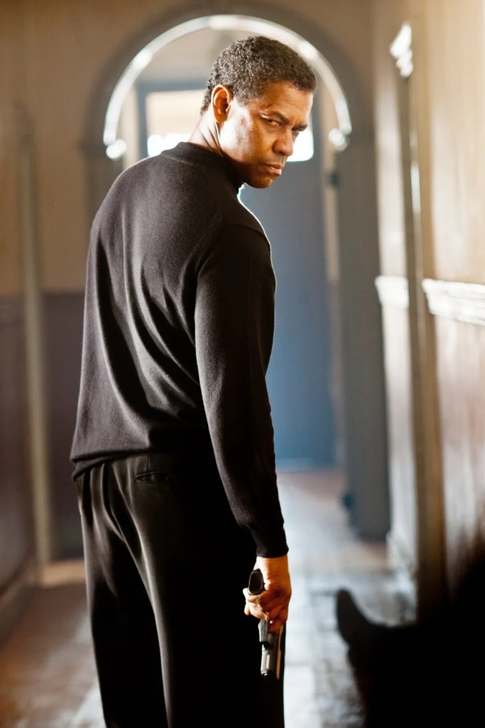 Кадр из фильма Код доступа «Кейптаун»