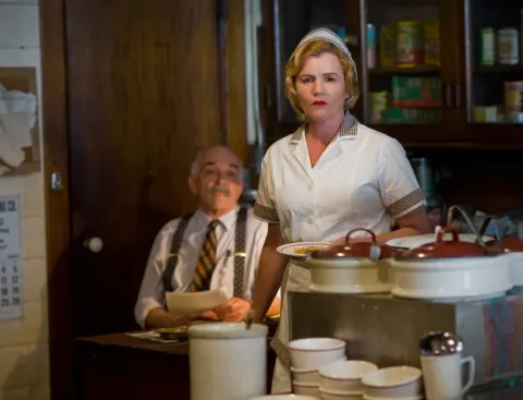 Кадр из фильма Милдред Пирс