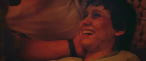 Кадр из фильма 13 изгнаний дьявола