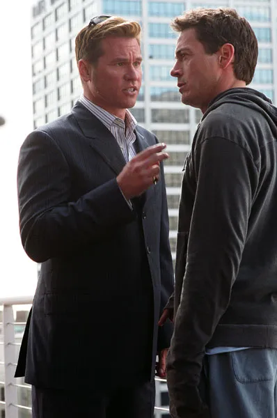 Кадр из фильма Поцелуй навылет