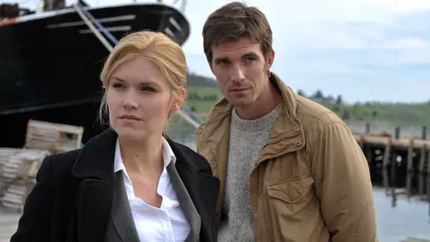 Кадр из фильма Тайны Хейвена